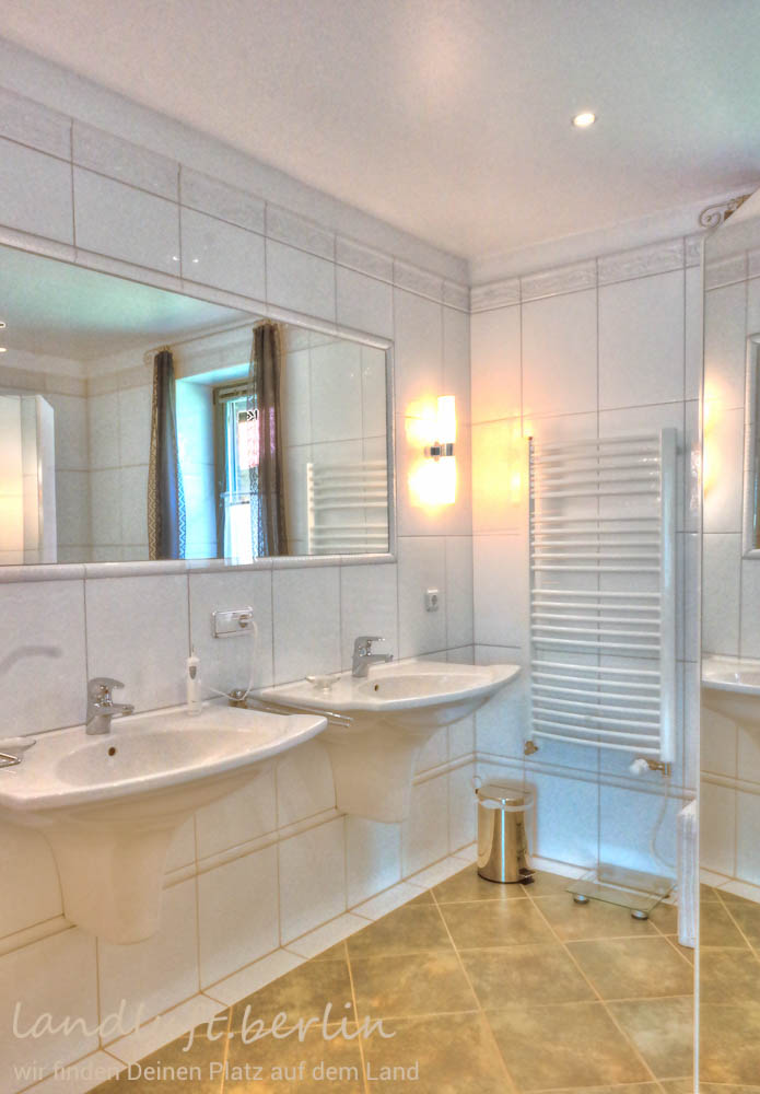 Doppelwaschbecken • landluft.berlin