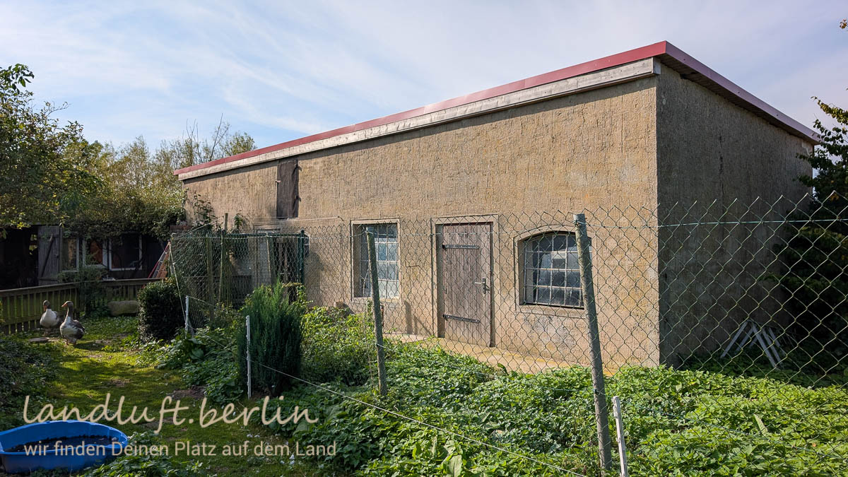 Das Stall und Werkstattgebäude