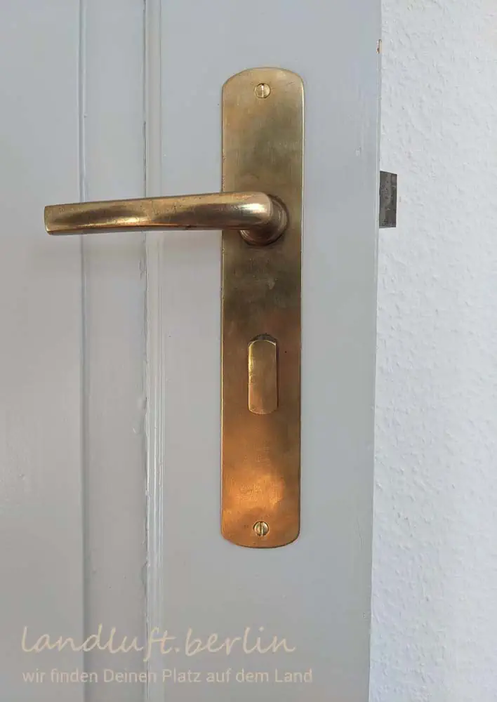 Die Beschläge wurden alle überarbeitet