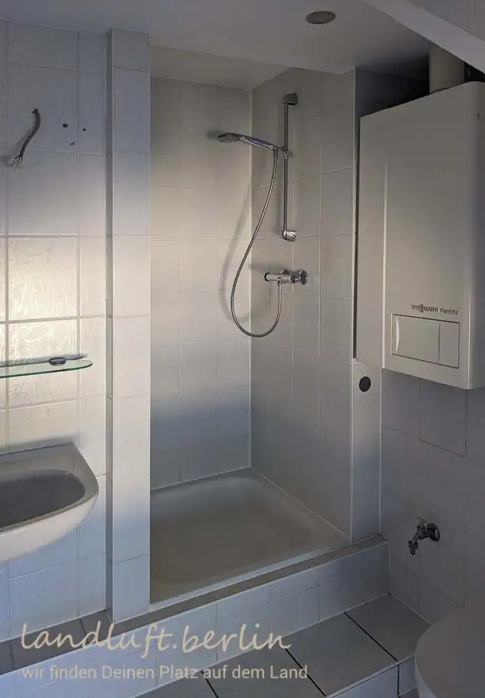 Dusche im OG-Bad