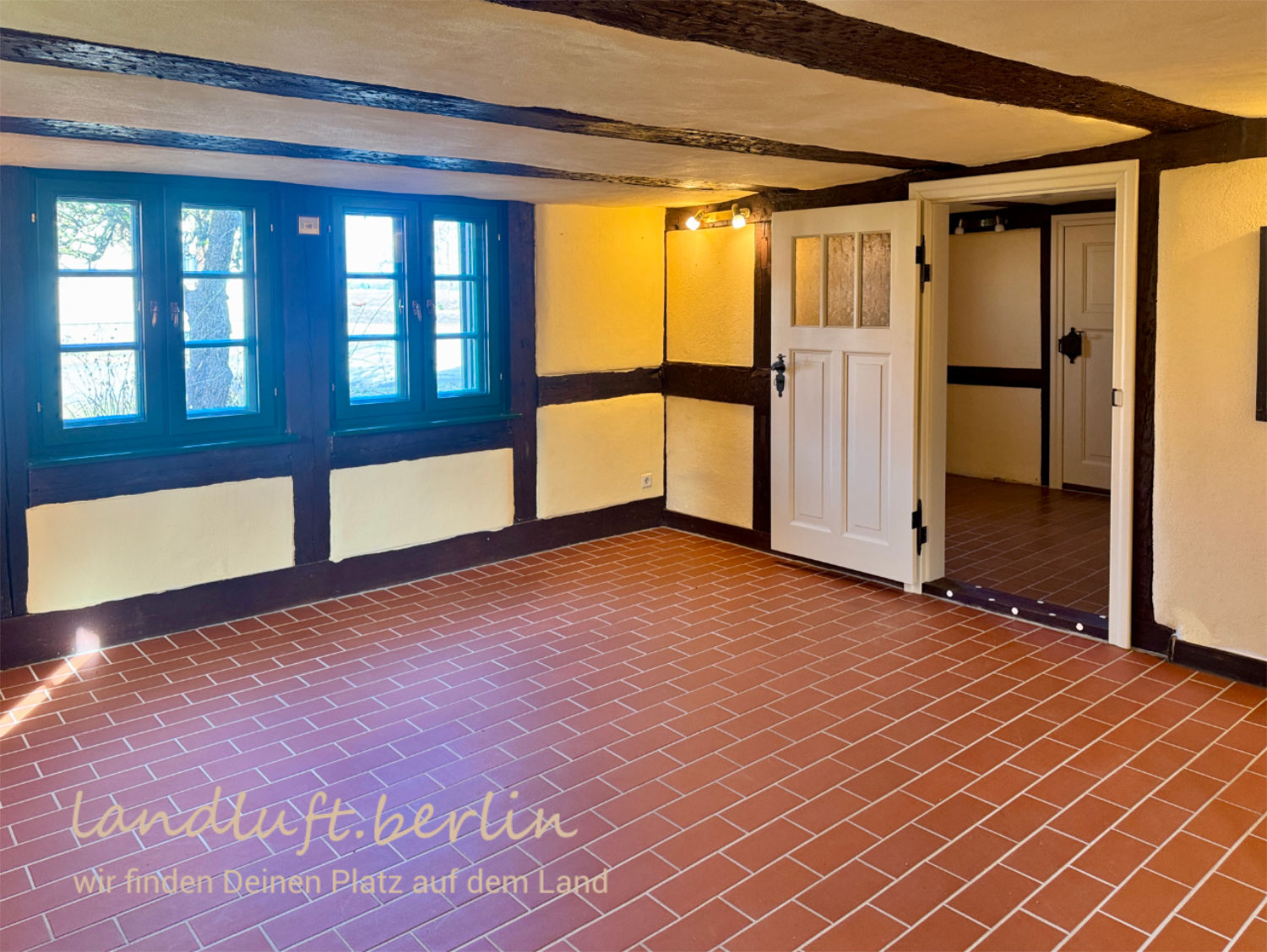 Hinterer Teil Wohnzimmer, Blick zur Dorfstraße