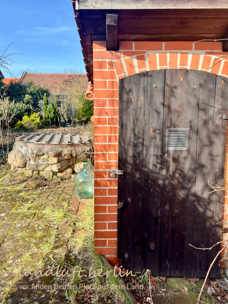 Kellereingang an der Südostseite der Scheune