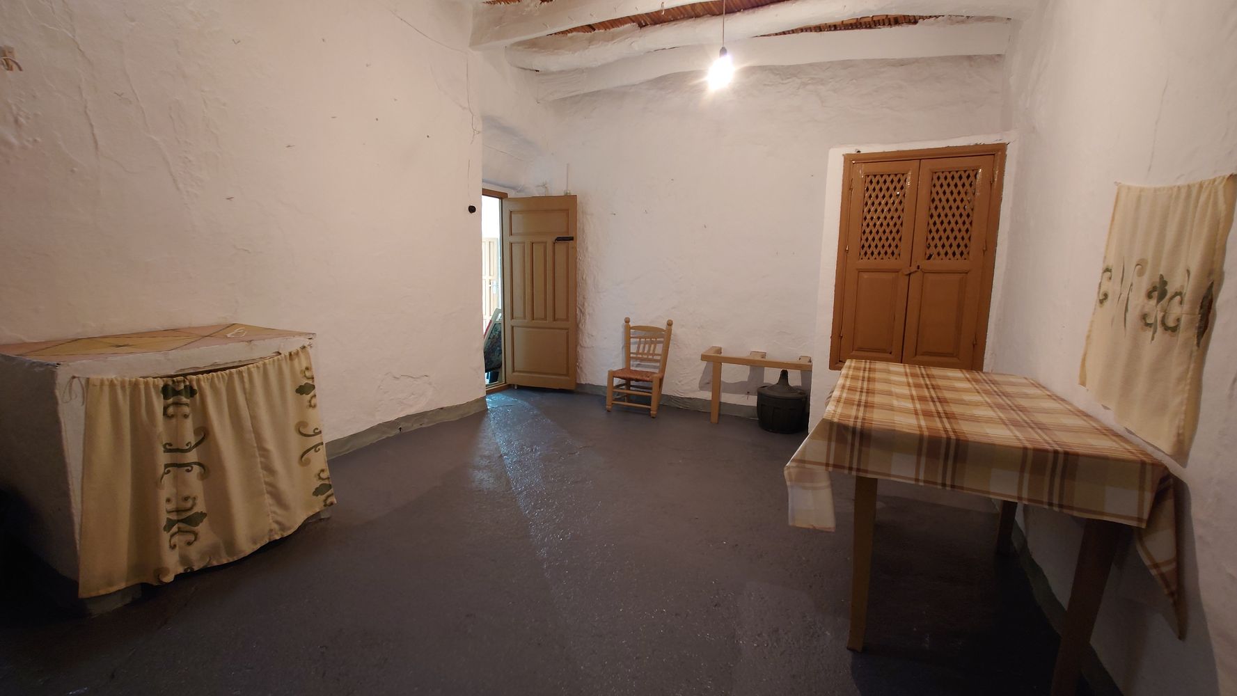 Weiteres Zimmer hinter der Küche