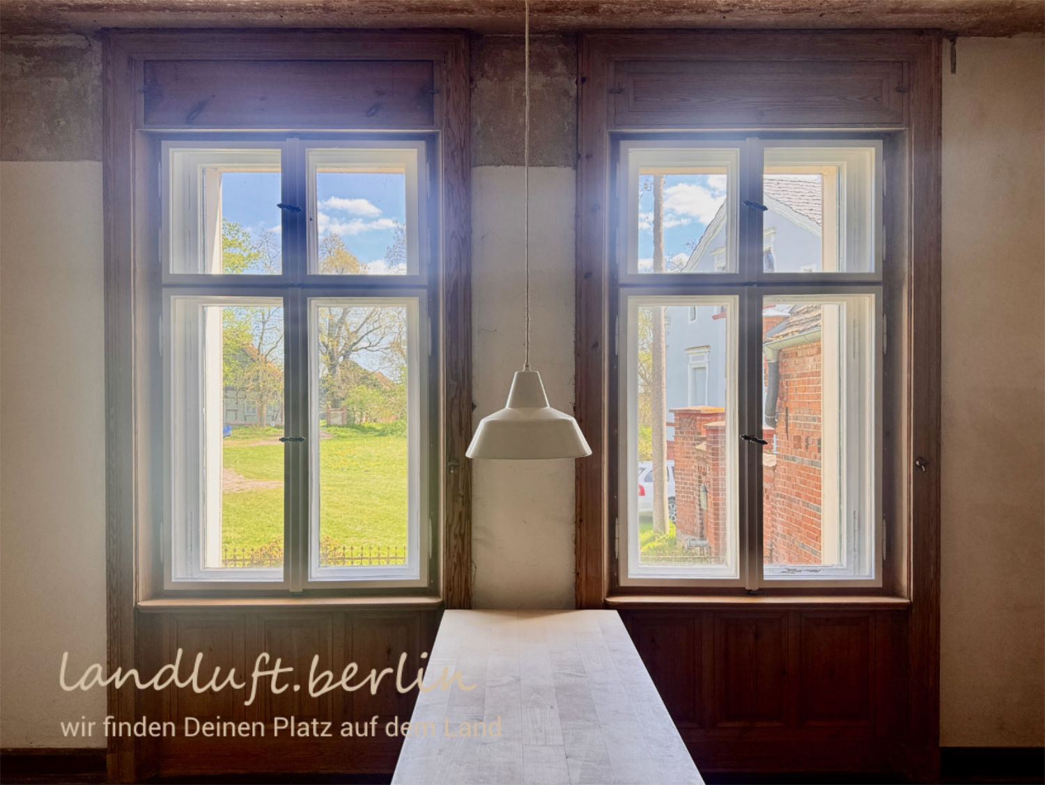 Wohn-:Schlafzimmer Wohneinheit 2, Blick zur Dorfmitte
